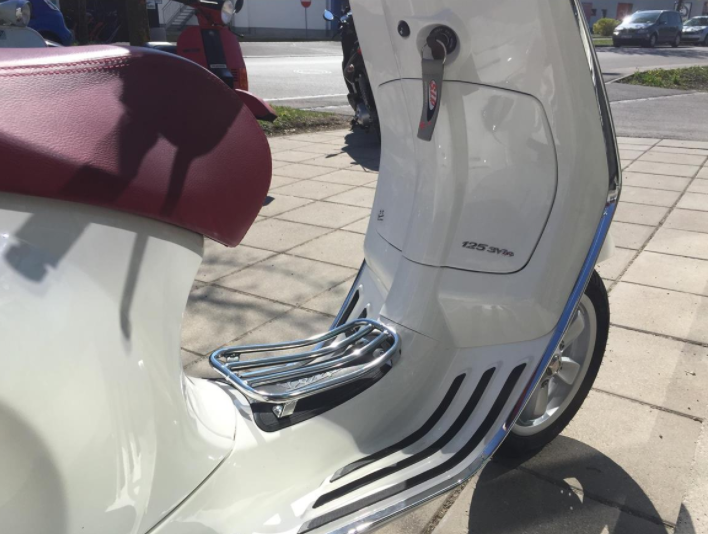 Gepäckträger Durchstieg chrom für Vespa Primavera/​Sprint 50-150ccm