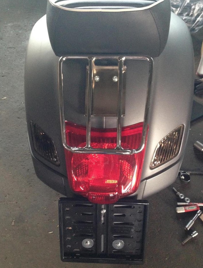 Gepäckträger hinten 70's für Vespa GTS/​GTV/GT 125-300ccm 4T LC, chrom