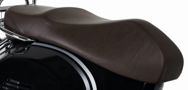 Original Sitzbank für Vespa GTS Echtleder braun